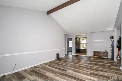 2211 Aileswick Drive, Saint Louis, MO 63129 - Photo 2