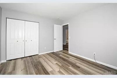 2211 Aileswick Drive, Saint Louis, MO 63129 - Photo 14
