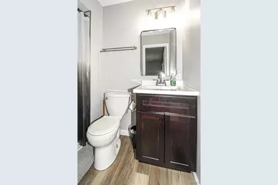 2211 Aileswick Drive, Saint Louis, MO 63129 - Photo 12