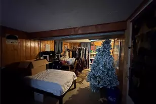 2110 Pleasant St, Hannibal, MO 63401 - Photo 8