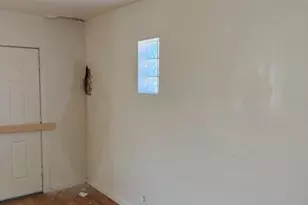 1965 Park Ln, Saint Louis, MO 63136 - Photo 10