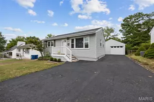 417 Chamberlin, Winchester, MO 63021 - Photo 44