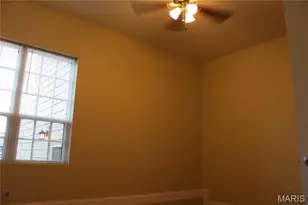 257 S Florissant Rd, Ferguson, MO 63135 - Photo 10