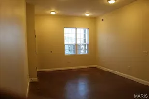 257 S Florissant Rd, Ferguson, MO 63135 - Photo 6