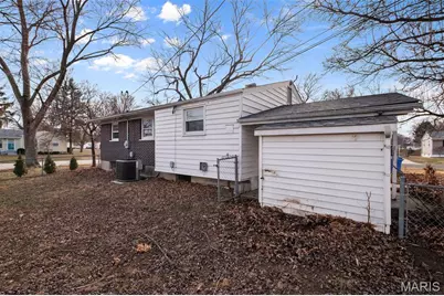 500 S Saint Jacques Street, Florissant, MO 63031 - Photo 28