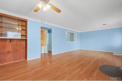 2051 Goodale Avenue, Saint Louis, MO 63114 - Photo 8