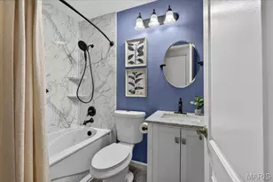 1011 Ferngate Ln, Creve Coeur, MO 63141 - Photo 14