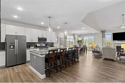 145 Royal Inverness Parkway, Dardenne Prairie, MO 63368 - Photo 4