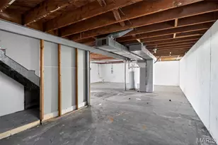 9739 Balboa Dr, Saint Louis, MO 63136 - Photo 22