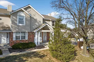 1 Sunburst Ct, Saint Peters, MO 63303 - Photo 1