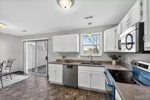 1 Sunburst Ct, Saint Peters, MO 63303 - Photo 14