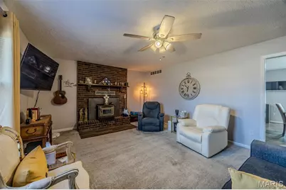 1618 Finn Drive, Lebanon, MO 65536 - Photo 2