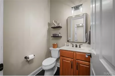 16291 Upper Chesterfield Ridge Drive, Chesterfield, MO 63017 - Photo 12