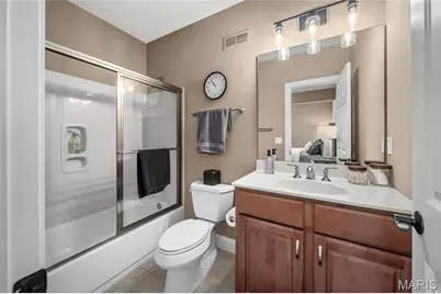 16291 Upper Chesterfield Ridge Drive, Chesterfield, MO 63017 - Photo 26