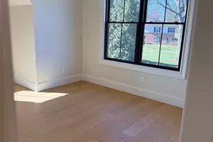19 W Point Ln, Saint Louis, MO 63131 - Photo 36