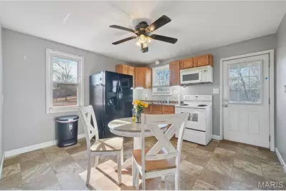 911 Self Drive, Fenton, MO 63026 - Photo 6