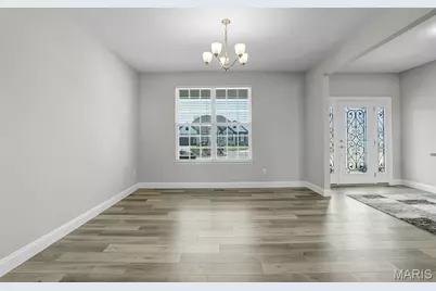 104 Long Pass Court, Lake Saint Louis, MO 63367 - Photo 6