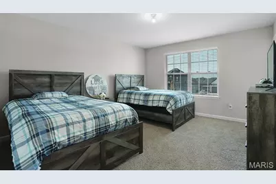 104 Long Pass Court, Lake Saint Louis, MO 63367 - Photo 32