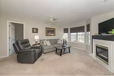 1217 Woodland Point Drive, Saint Louis, MO 63146 - Photo 4