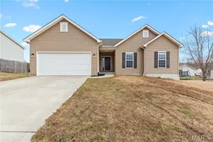 6 Lost Meadow Ct, Winfield, MO 63389 - Photo 1