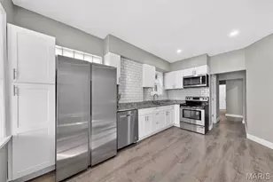 4412 Wallace St, Saint Louis, MO 63116 - Photo 8
