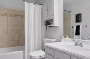 9043 W Swan Cir, Brentwood, MO 63144 - Photo 16