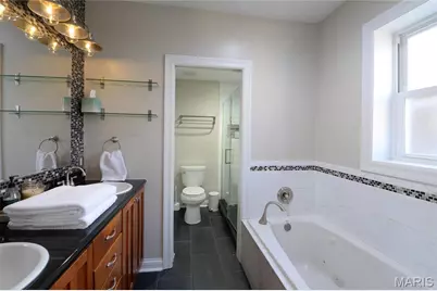 404 S Hanley Road #2S, Clayton, MO 63105 - Photo 22