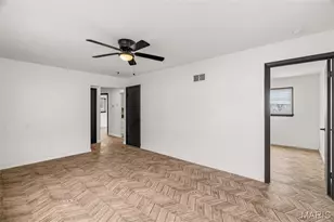 5544 Sapphire Ave, Saint Louis, MO 63136 - Photo 4