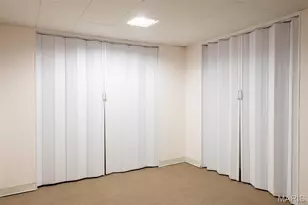 8570 North Ave, Saint John, MO 63114 - Photo 38