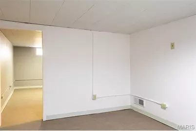 8570 North Avenue, Saint John, MO 63114 - Photo 42