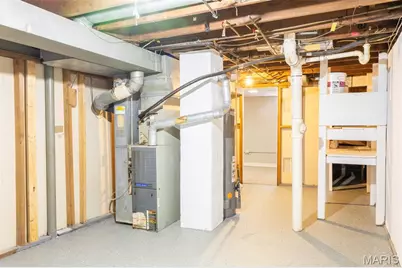 8570 North Avenue, Saint John, MO 63114 - Photo 46