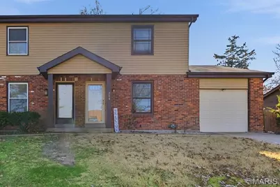 244 Wolfner Drive, Fenton, MO 63026 - Photo 2