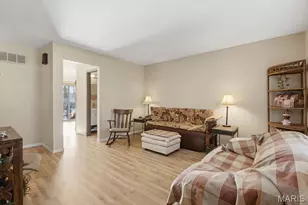 244 Wolfner Dr, Fenton, MO 63026 - Photo 8