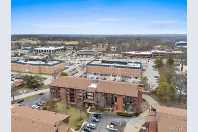 572 Coeur De Royale Drive #306, Saint Louis, MO 63141 - Photo 24