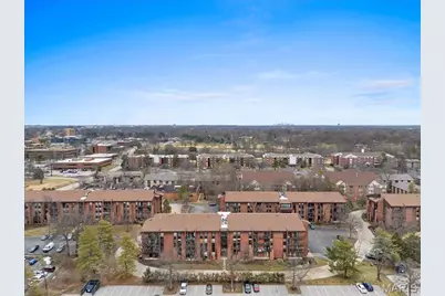 572 Coeur De Royale Drive #306, Saint Louis, MO 63141 - Photo 26