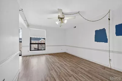 572 Coeur De Royale Drive #306, Saint Louis, MO 63141 - Photo 12