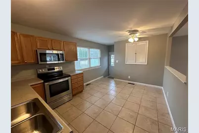 1652 Oliveto Lane, Hazelwood, MO 63042 - Photo 8