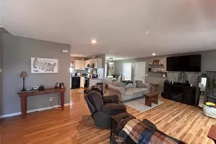702 Shenandoah Ave, Cuba, MO 65453 - Photo 4