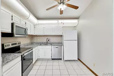 1960 Marine Terrace Drive #K, Maryland Heights, MO 63146 - Photo 8