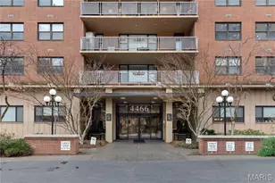 4466 W Pine Blvd, Saint Louis, MO 63108 - Photo 2