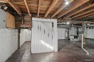 222 Henquin Dr, Saint Louis, MO 63135 - Photo 22