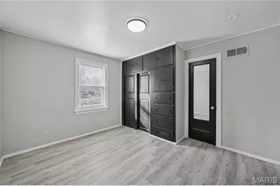 222 Henquin Drive, Saint Louis, MO 63135 - Photo 14
