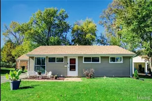 5519 Holborn Dr, Saint Louis, MO 63121 - Photo 1