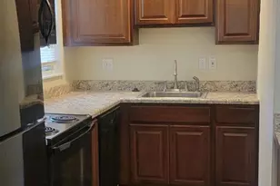 5519 Holborn Dr, Saint Louis, MO 63121 - Photo 6