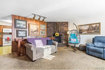 12123 Wesland Drive, Maryland Heights, MO 63043 - Photo 2