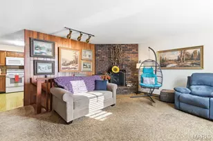 12123 Wesland Dr, Maryland Heights, MO 63043 - Photo 2