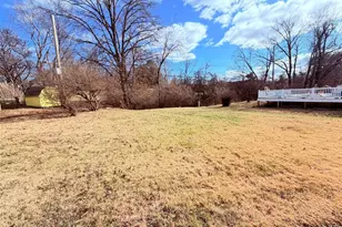 1864 Redcoat Dr, Maryland Heights, MO 63043 - Photo 24