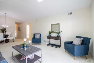 5640 Duchesne Parque Dr, Saint Louis, MO 63128 - Photo 18