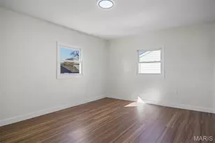 4375 Haven St, Saint Louis, MO 63116 - Photo 6