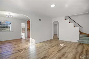 7227 Cranston Dr, Affton, MO 63123 - Photo 8